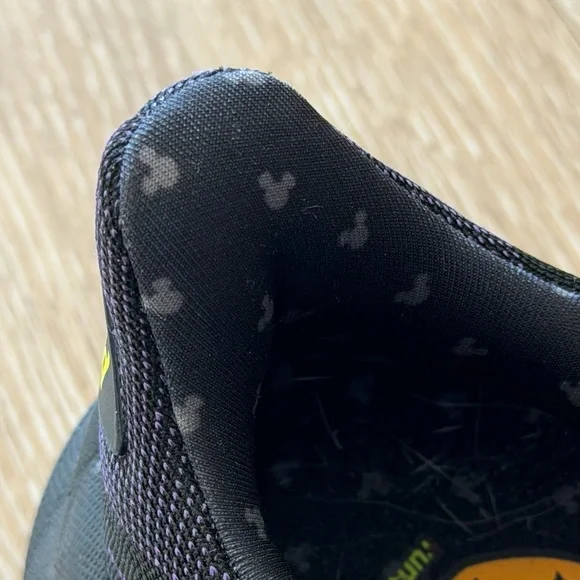 Brooks runDisney Ursula-inspired Ghost 17 - Black, Teal, and Purple - Picture 5 of 9